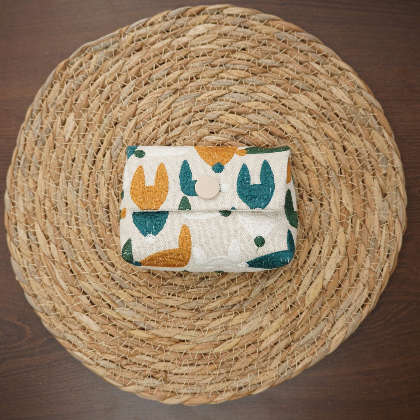 Card pack Embroidered fabric Fox