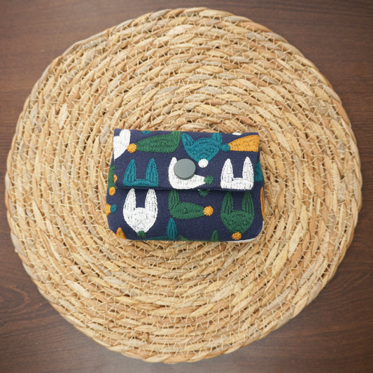Card pack Embroidered fabric Fox